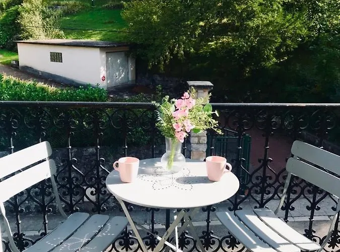 Proche Du Centre Et Des Thermes *