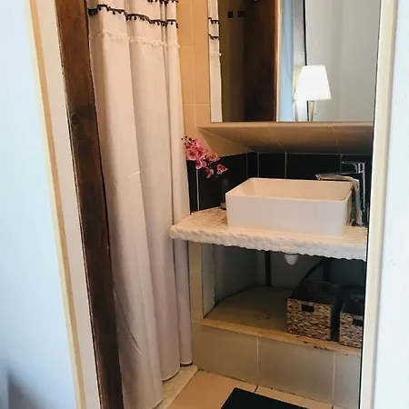 Appartamento Proche Du Centre Et Des Thermes *